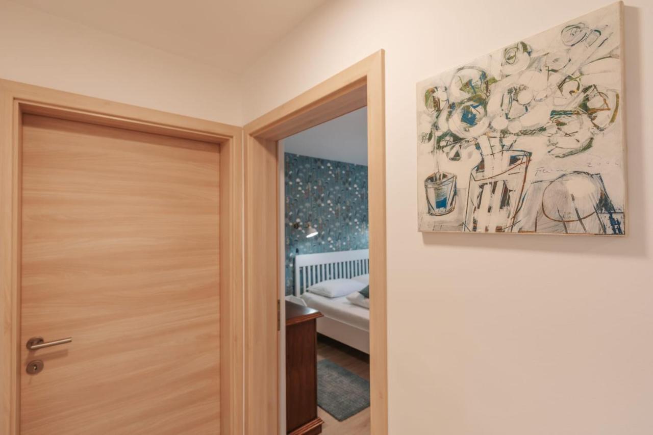 Apartma Lamberger Zirovnica ภายนอก รูปภาพ