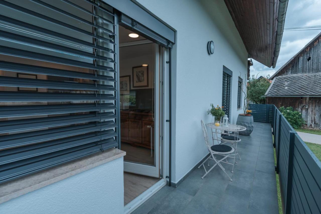 Apartma Lamberger Zirovnica ภายนอก รูปภาพ