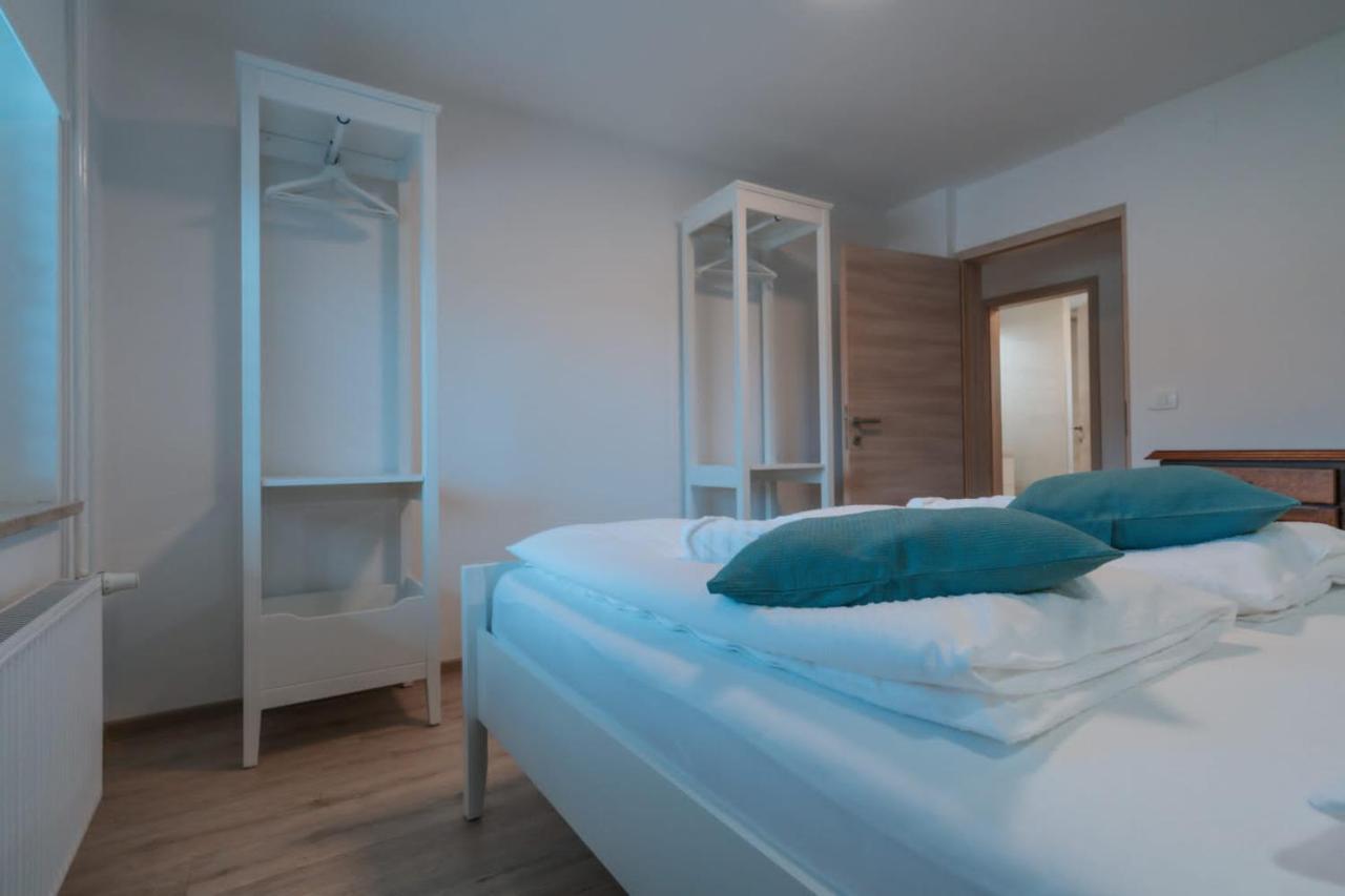 Apartma Lamberger Zirovnica ภายนอก รูปภาพ