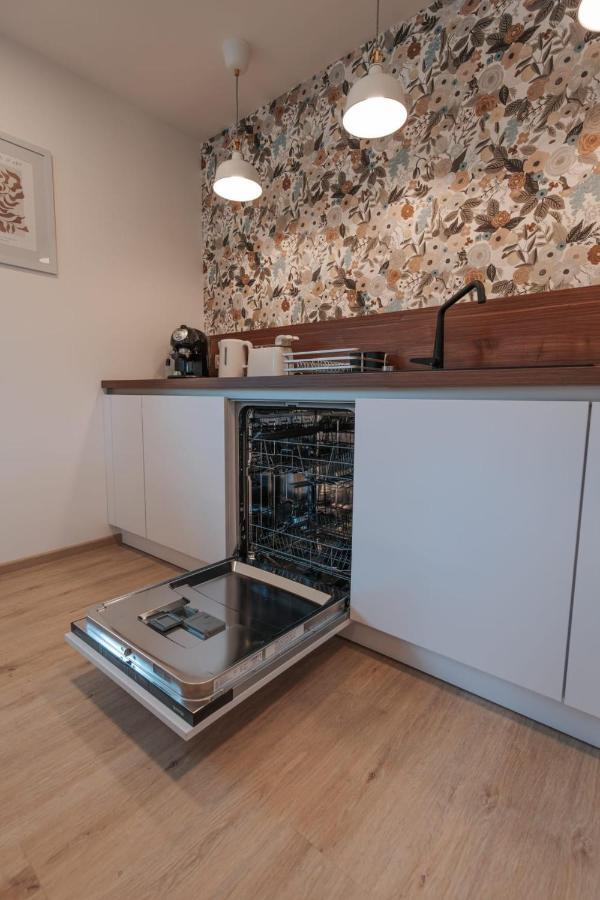 Apartma Lamberger Zirovnica ภายนอก รูปภาพ